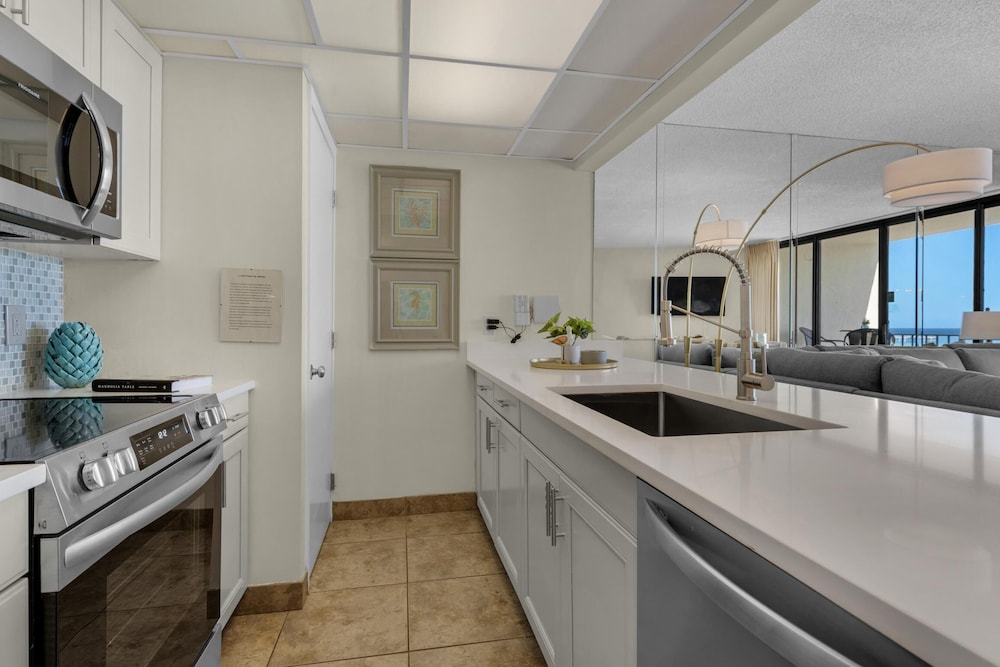 Edgewater Tower 2 805 - photo 23