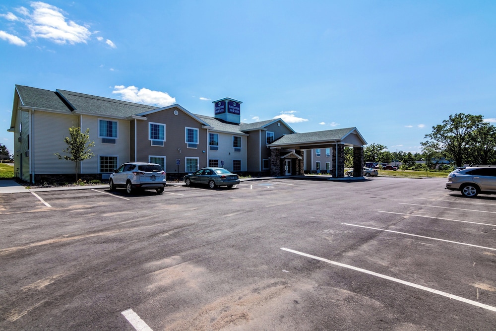 Cobblestone Inn & Suites Barron - last minute hotel in Barron