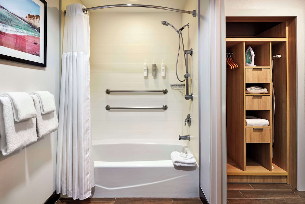 Hilton Garden Inn San Luis Obispo Pismo Beach - photo 21