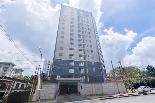 Cozy 1BR Condo Kilimani Nairobi with city views