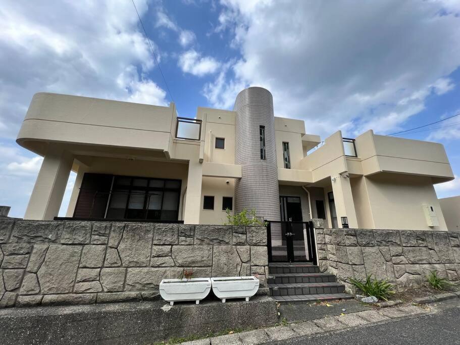 秘境の楽園 Cocos Harbor 奄美 - carbon neutral hotel in Yamato