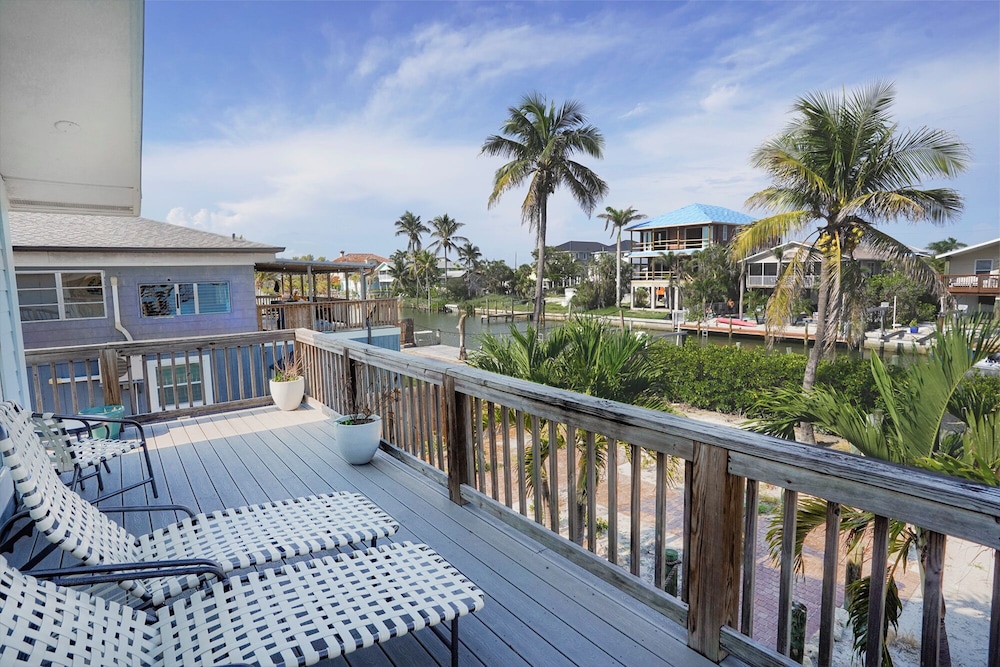 Lighthouse Resort Inn & Suites - photo 47
