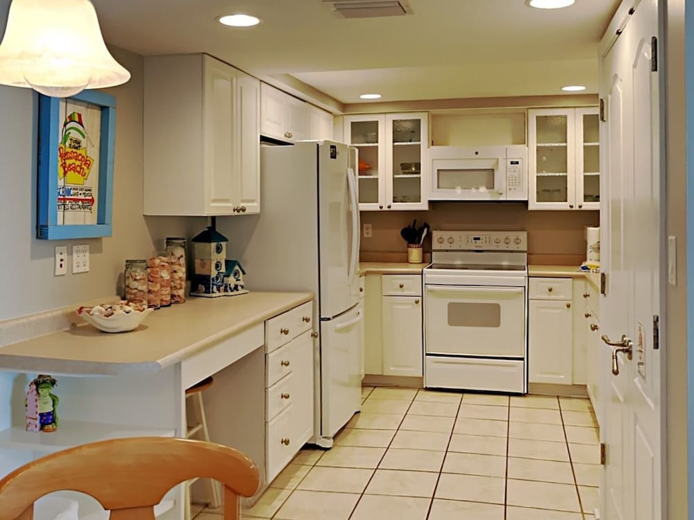 Regency Towers by Southern Vacation Rentals - photo 128