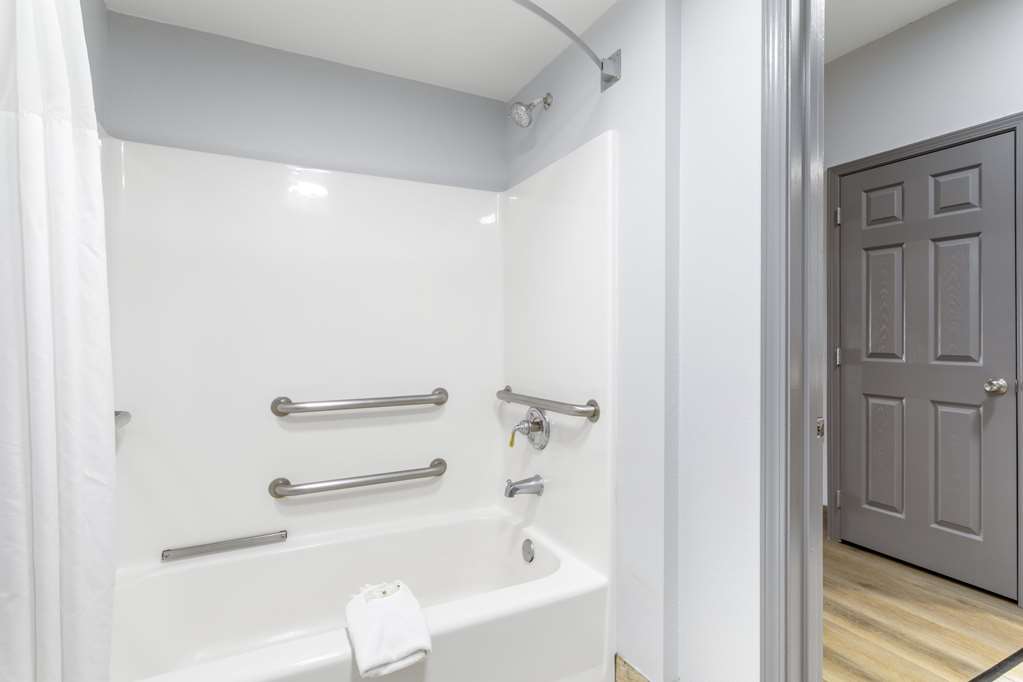 Quality Inn Oak Ridge - photo 2