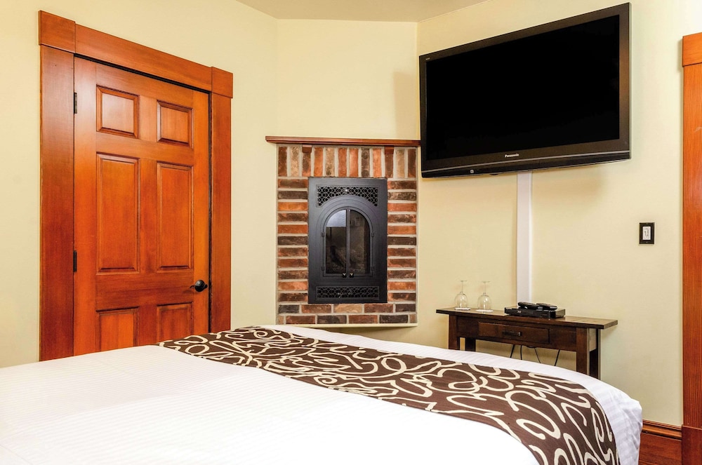 Hotel Napa Valley an Ascend Collection Hotel - photo 17