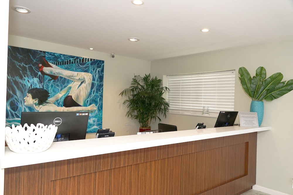 The Atwood Hotel San Diego SeaWorld Zoo - photo 3