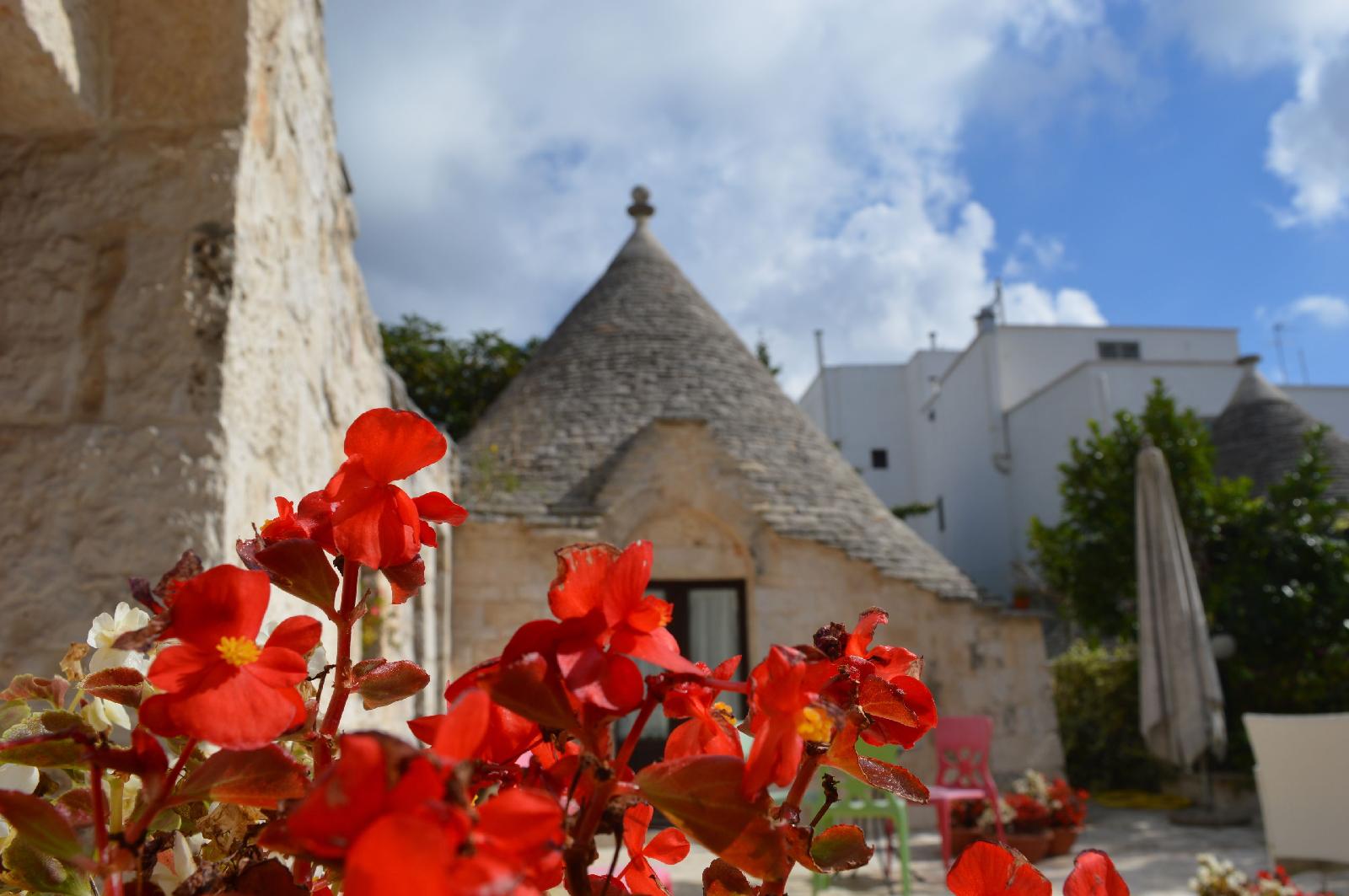 Giardino dei Trulli — 4-Star Luxury Hotel in Alberobello, Italy
