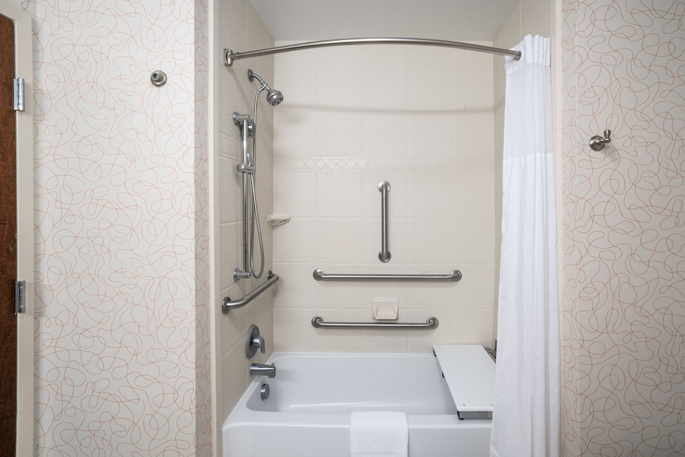 Hampton Inn Richmond Airport - photo 15