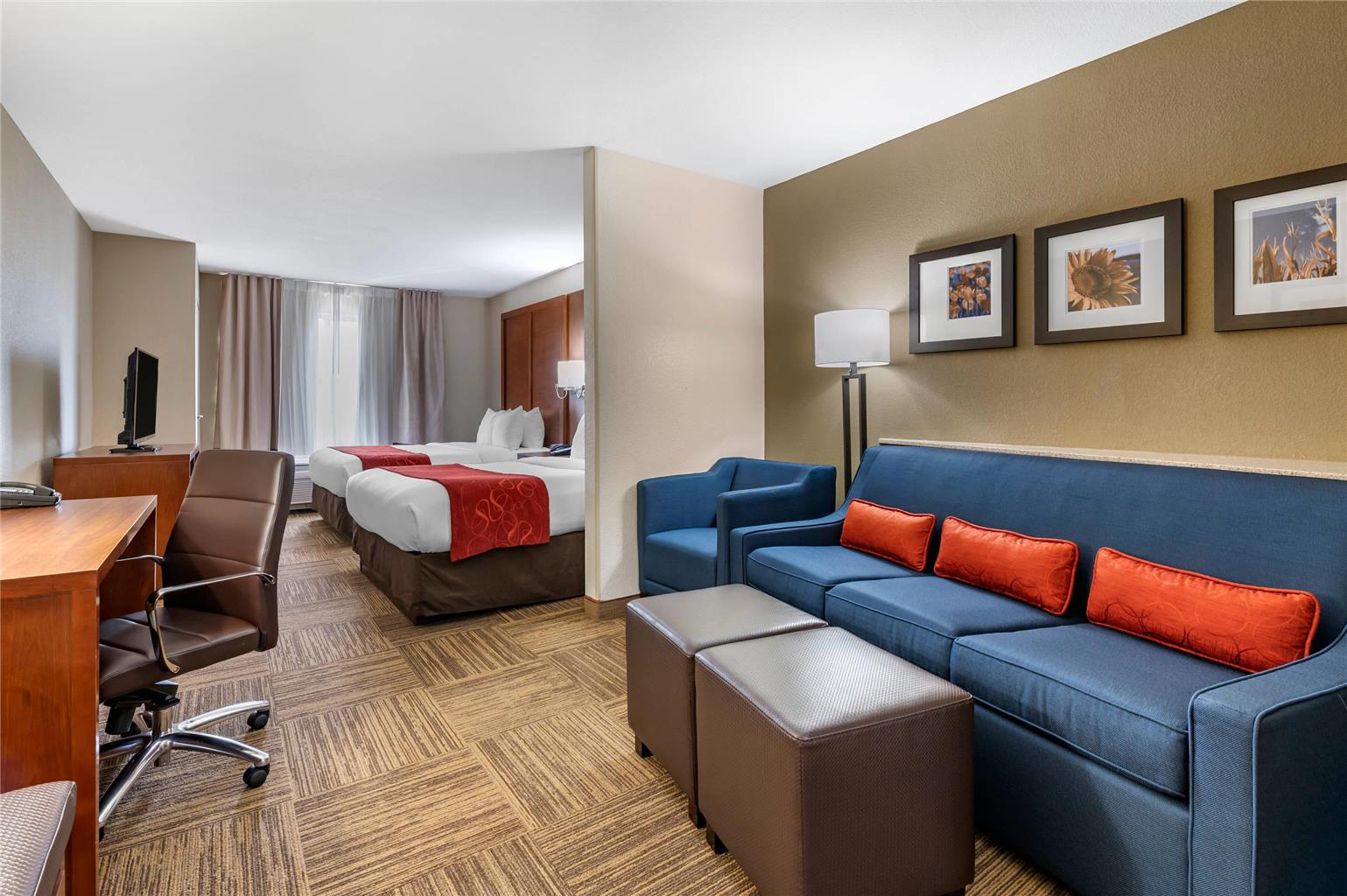 Comfort Suites Urbana Champaign University Area - photo 22