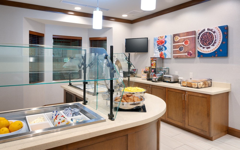 Staybridge Suites Gainesville I 75 by IHG - photo 40