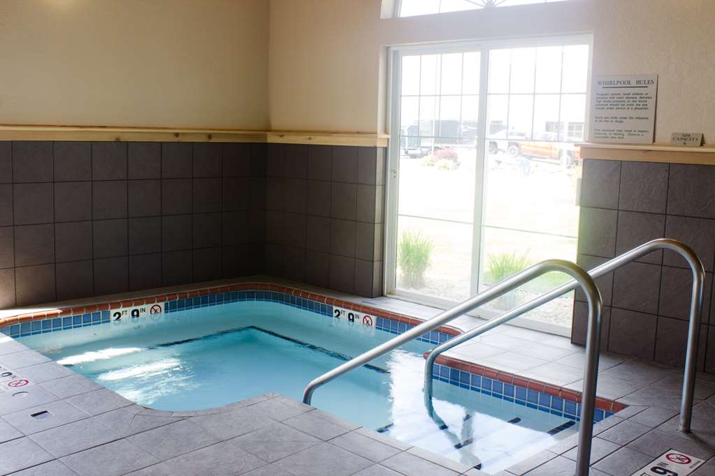 Best Western Plus Menomonie Inn & Suites - photo 33
