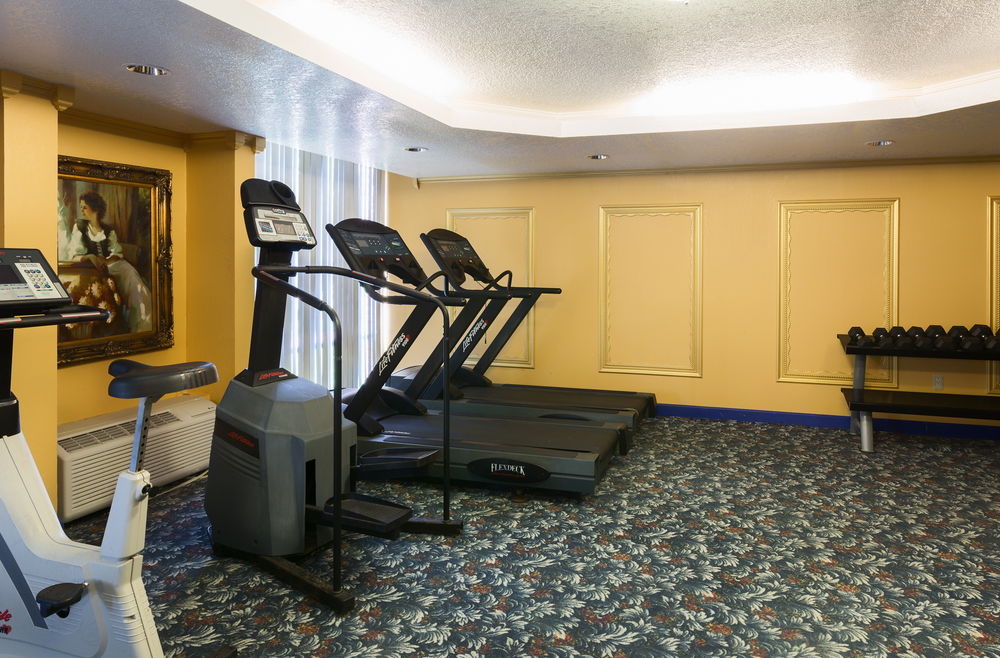 I Drive Grand Resort & Suites - photo 44