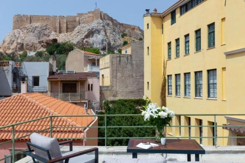 Plaka Two Bedroom Flat with Acropolis View Terrace — 4-Star Luxury Hotel in Athens, Greece