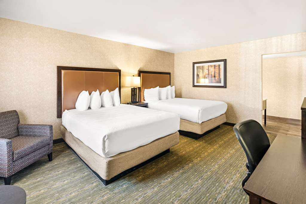 Best Western Coral Hills - photo 18