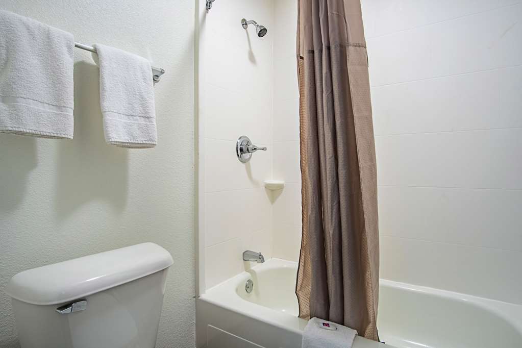Motel 6 Manchester TN - photo 21