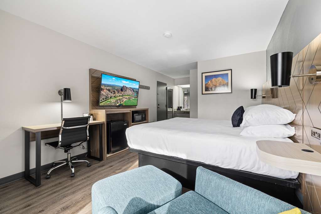 Red Lion Inn & Suites Deschutes River Bend - photo 21