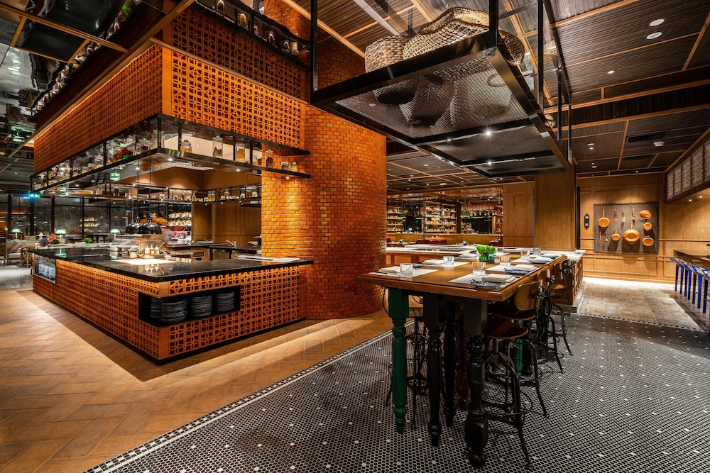 מזון ומשקאות