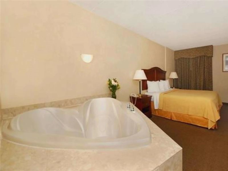 Quality Inn & Suites Danville - photo 7