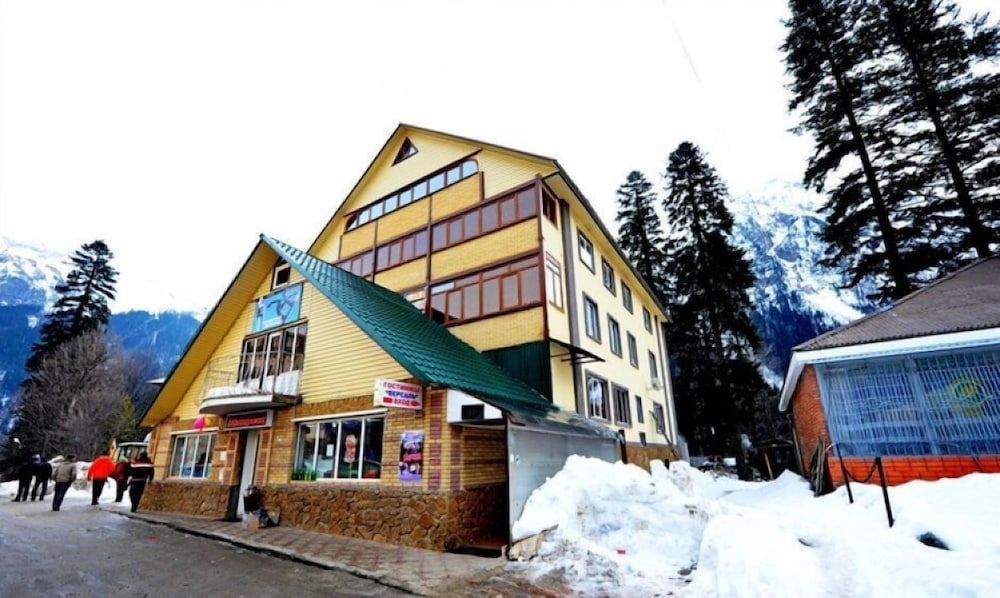 Versal Hotel - carbon neutral hotel in Unknown City