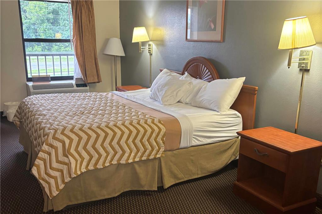 Alachua Inn - photo 16