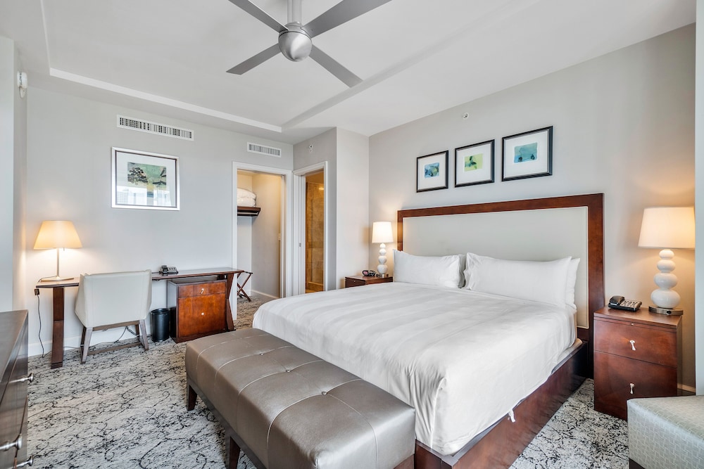 Palm Beach Singer Island Resort & Spa Luxury Suites - photo 45