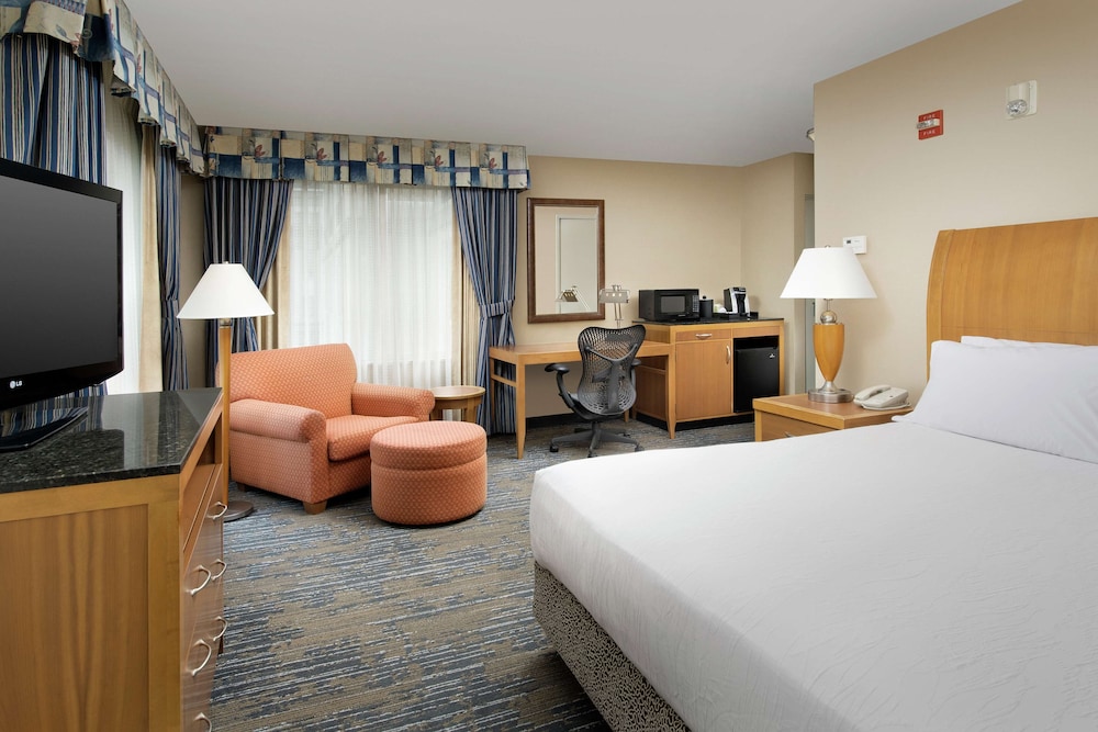 Hilton Garden Inn Yakima Downtown - photo 9