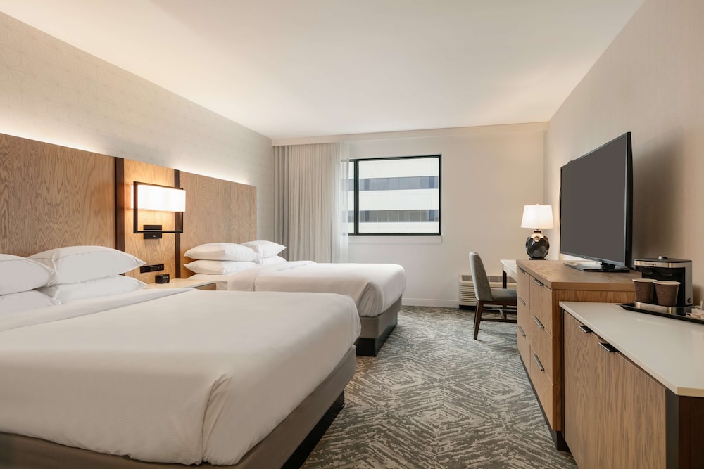 DoubleTree by Hilton Canton Downtown - photo 15