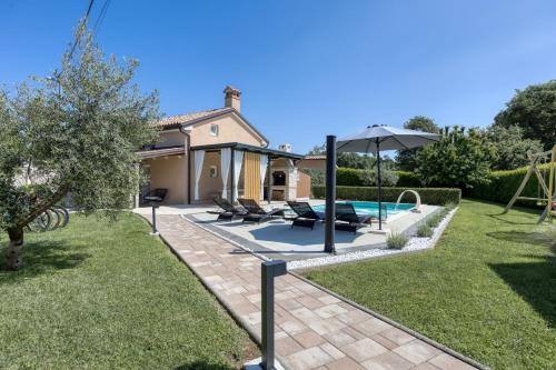 Villa Lana near Labin — 4-Star Luxury Hotel in Nedescina, Croatia
