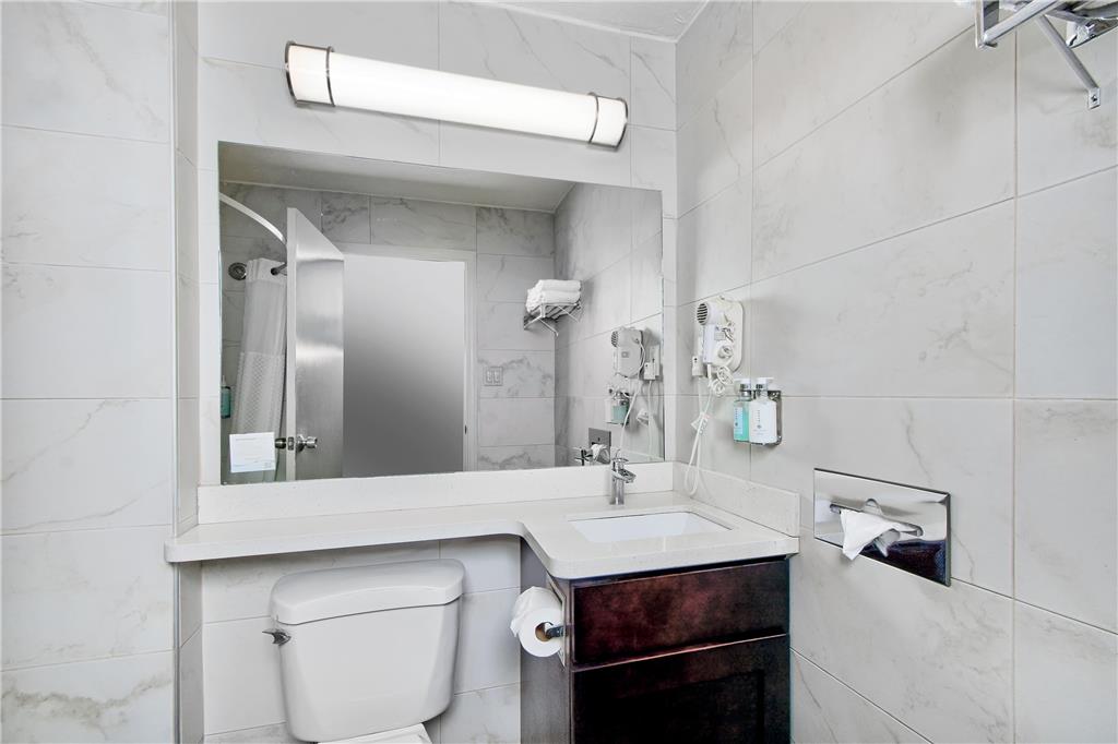 Days Inn by Wyndham Novato San Francisco - photo 46