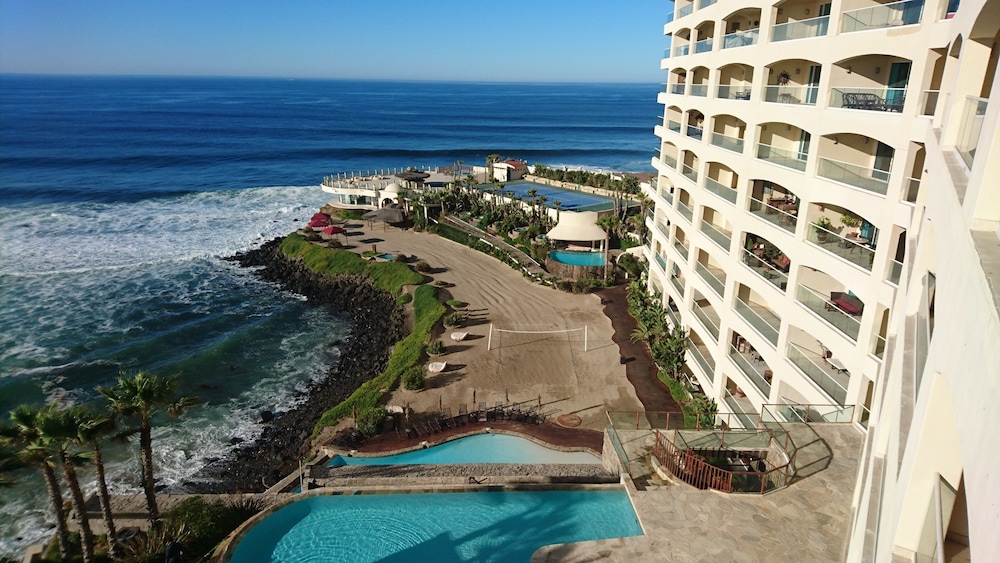 Penthouse Baja Beach House — 4-Star Luxury Hotel in Rosarito, Mexico