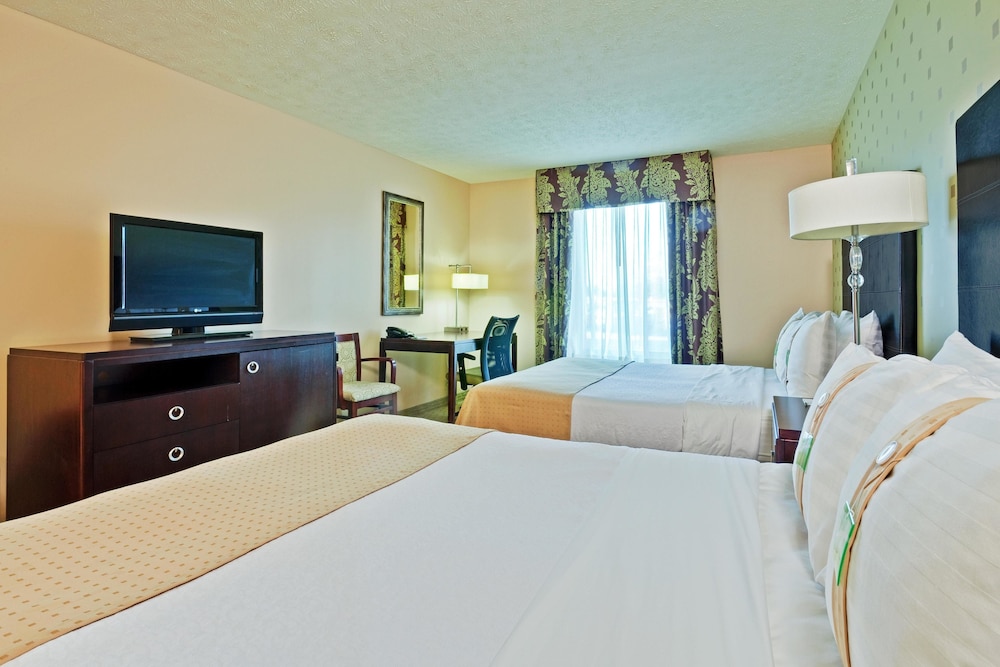 Holiday Inn Bloomington University Area by IHG - photo 9