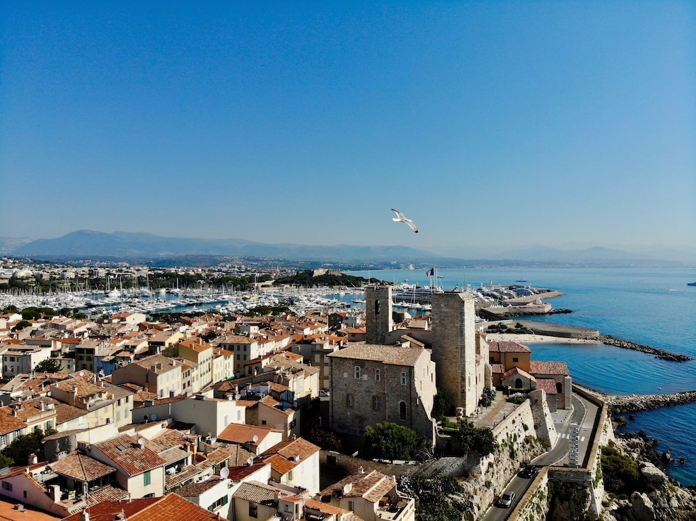 Stay In Antibes — 4-Star Luxury Hotel in Antibes, France