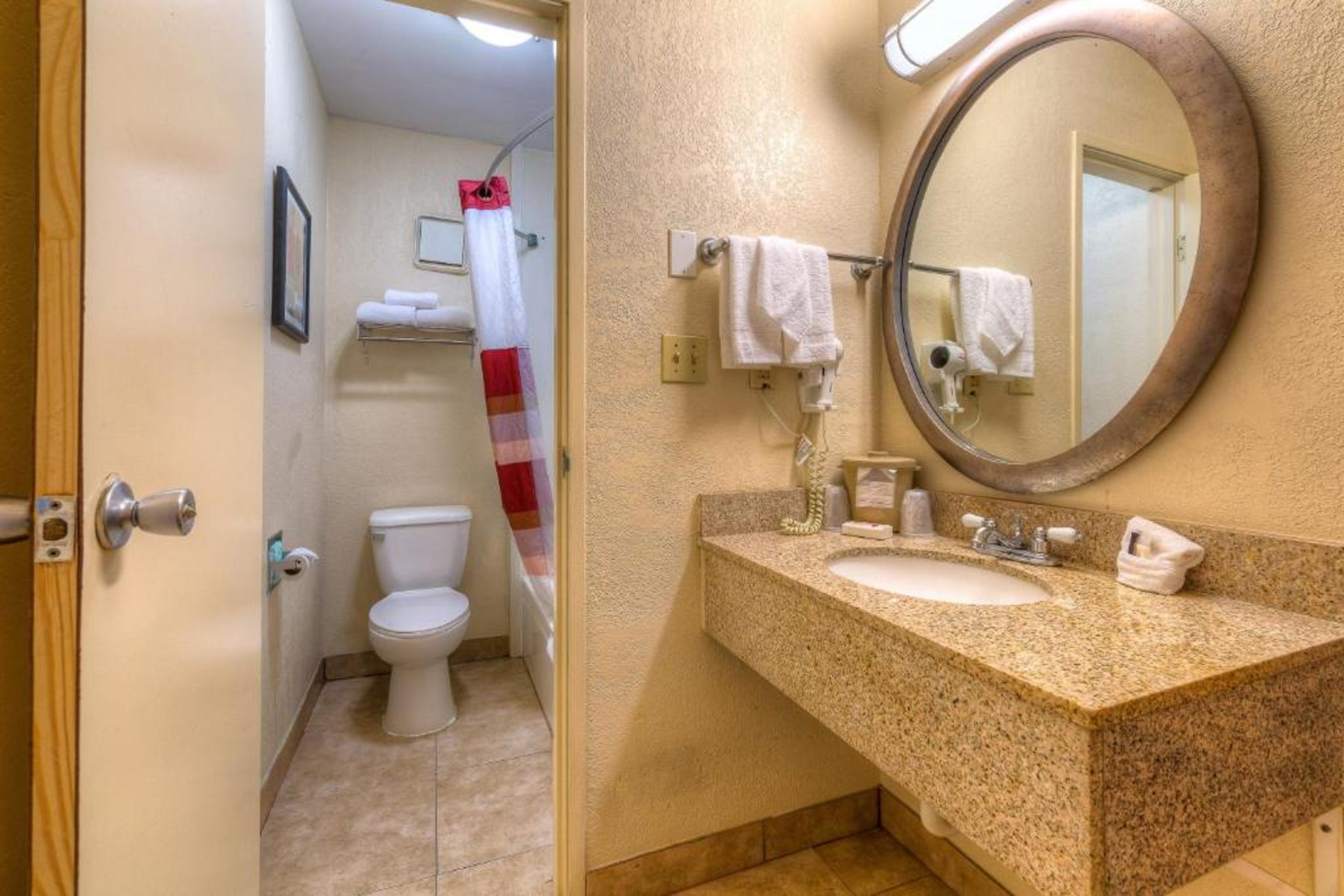 Red Roof Inn Tulsa - photo 16
