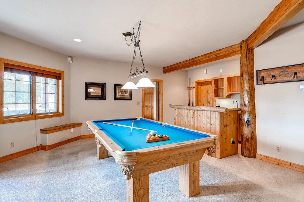 Fairy Tale House — 4-Star Luxury Hotel in Dillon, United States