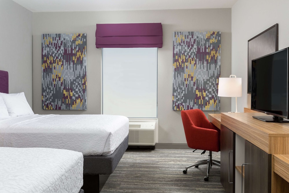 Hampton Inn & Suites Reno Sparks - photo 9