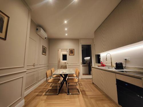 Ottoboni 2A Luxury Penthouse — 4-Star Luxury Hotel in Milan, Italy
