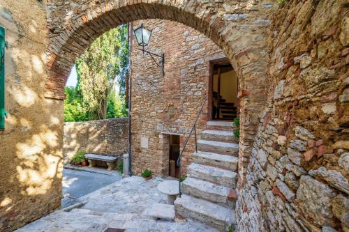 Torre Di Serre by PosarelliVillas — 4-Star Luxury Hotel in Serre Di Rapolano, Italy