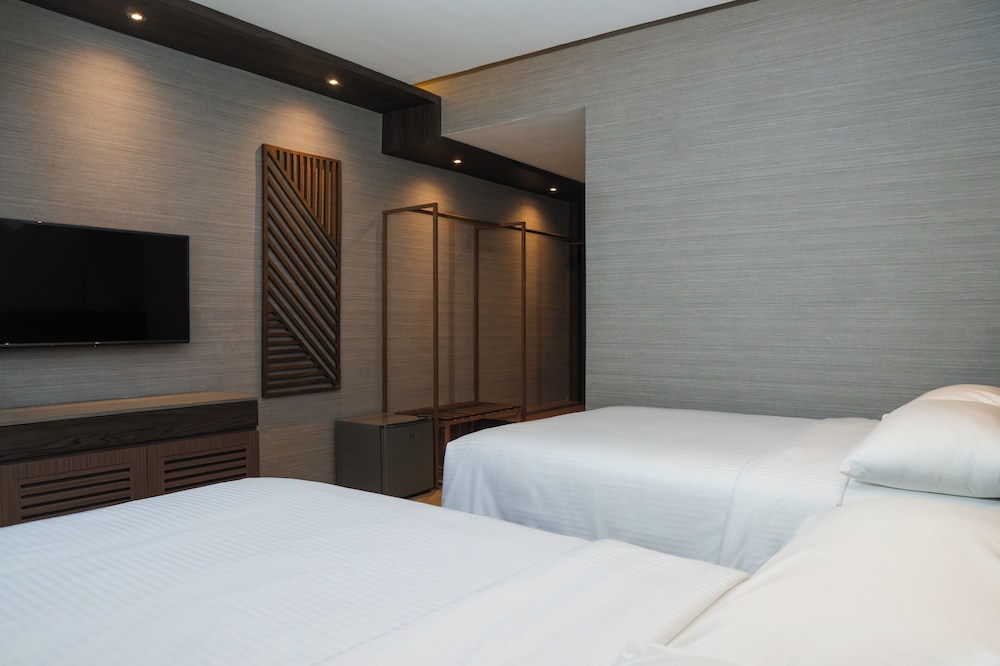 Adelina Hotel and Suites — Mati — photo 5