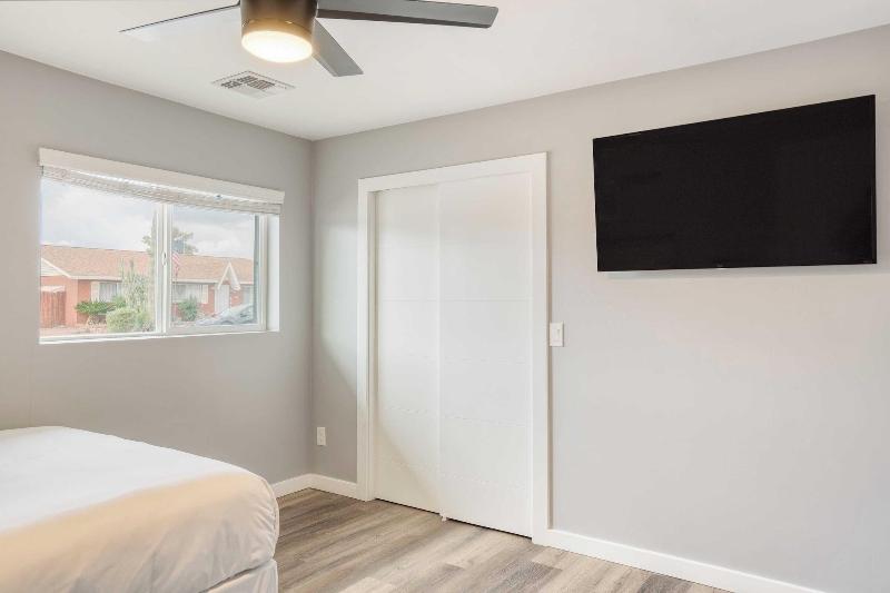 Ezra By Avantstay Modern South Scottsdale Escape - photo 23