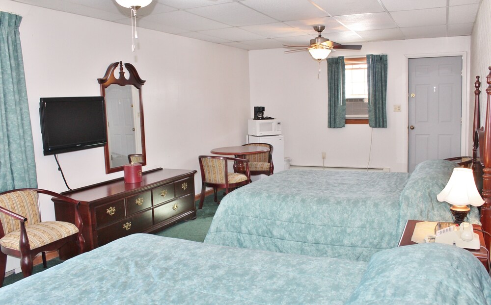 Sara Placid Inn & Suites - photo 13