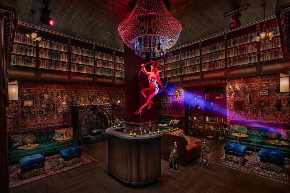 Moxy Downtown Los Angeles - photo 57