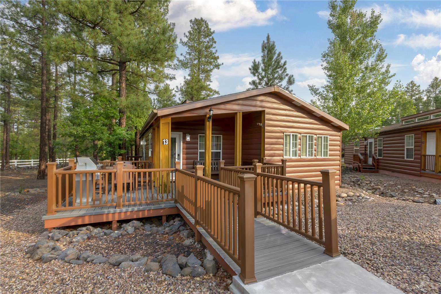 PVC at The Roundhouse Resort — hotel in Pinetop-Lakeside