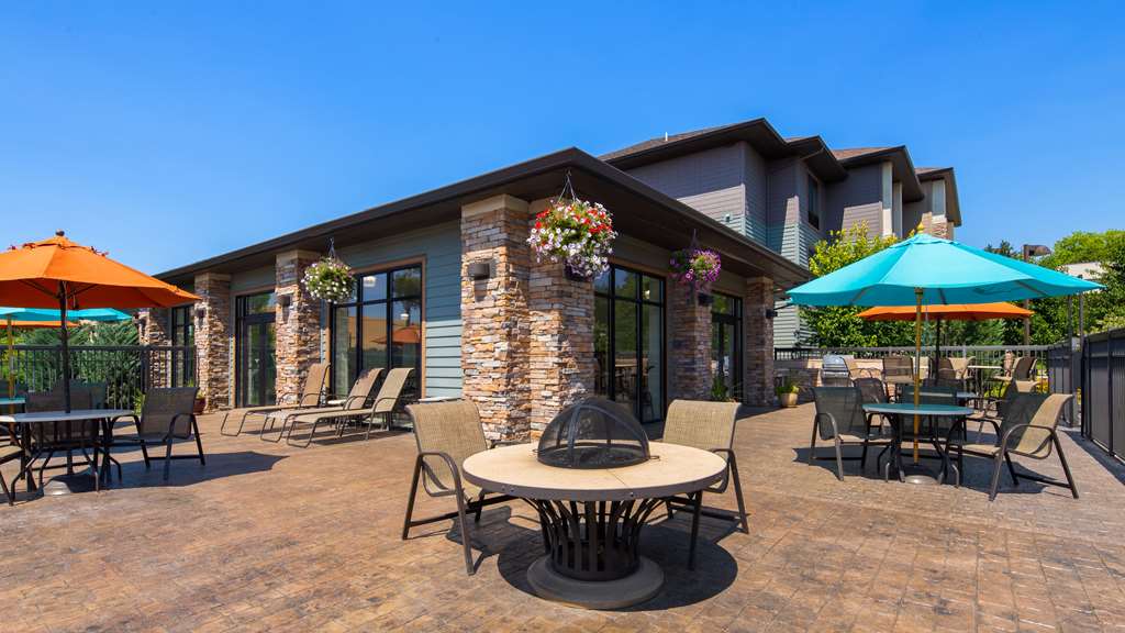 Best Western Plus Dayton Hotel & Suites - photo 30