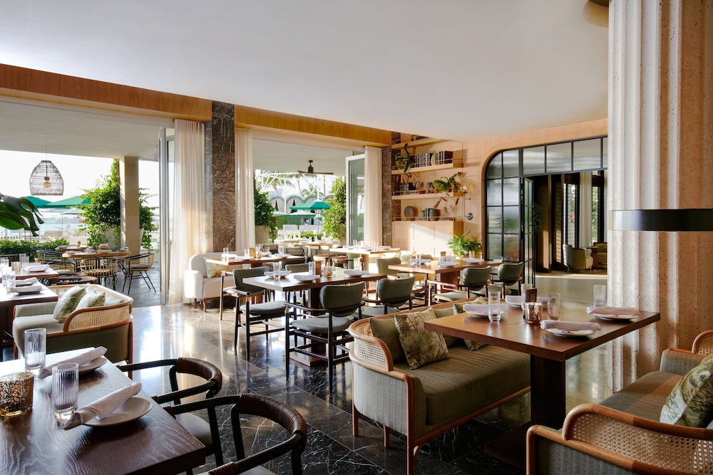 מזון ומשקאות