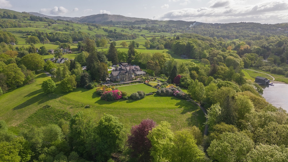 Cragwood Country House Hotel in Windermere, United Kingdom