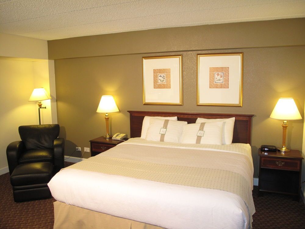 Aloft Chicago Schaumburg - photo 23