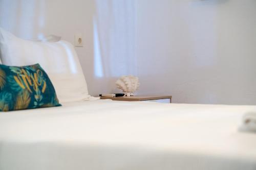 Stefanias apartment — 4-Star Luxury Hotel in Neos Marmaras, Greece