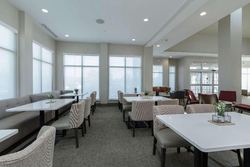 Hilton Garden Inn Elkhart - photo 46