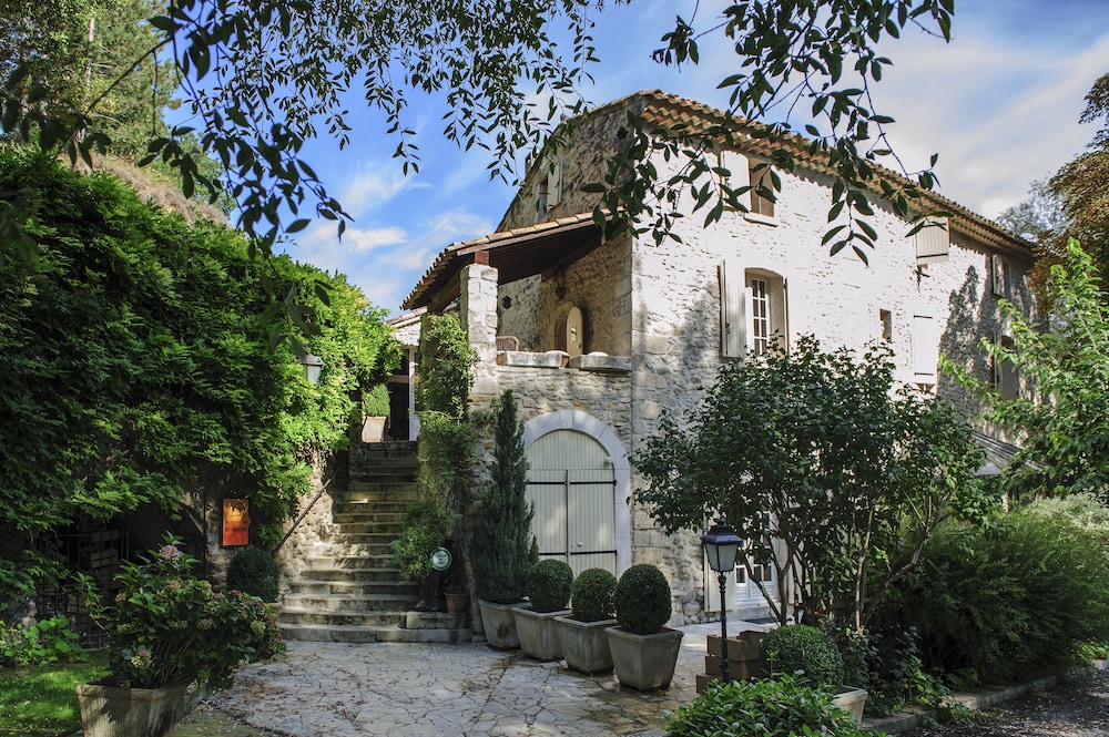 La Campagne St Lazare — Forcalquier