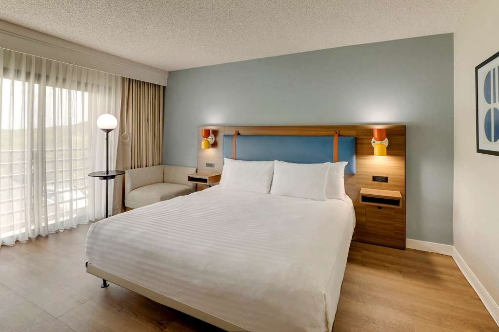 Sonesta Select Scottsdale at Mayo Clinic Campus - photo 32